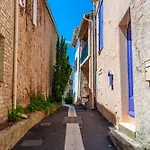 Curiste Et Professionnel 15 Min à Pieds Des Thermes Centre Calme Wifi Rapide Parking à 50m Gréoux-les-Bains