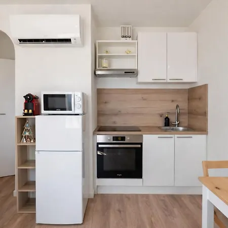 Escapade A Deux En Provence, Adresse Calme, Centre A Pied, Wifi, Climatisation Et Parking Gratuit A 50m * Греу-ле-Бэн