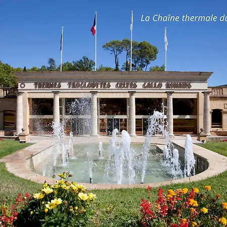 Curiste Et Professionnel 15 Min à Pieds Des Thermes Centre Calme Wifi Rapide Parking à 50m Appartement *
