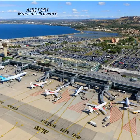 Escapade A Deux En Provence, Adresse Calme, Centre A Pied, Wifi, Climatisation Et Parking Gratuit A 50m Апартаменты *